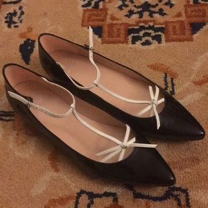 Size 10 mustsee Stuart weitzman black pointed toe